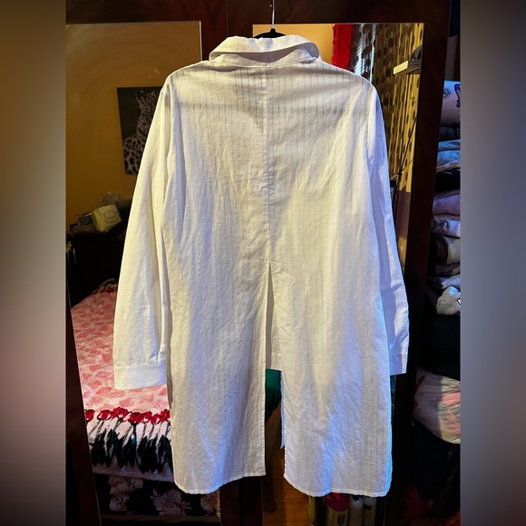 Brand New! GIZIA White Women Blouse with Real Crystals Size 42 - Picture 6 of 8